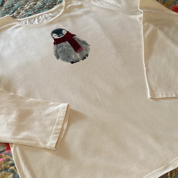 Talbots Christmas penguin so sweet!! Size large ❤️ like new! ❤️💚❤️💚❄️❄️ - Picture 5 of 8